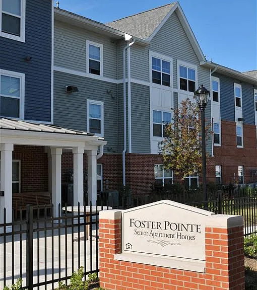Foster Pointe — Photo 2