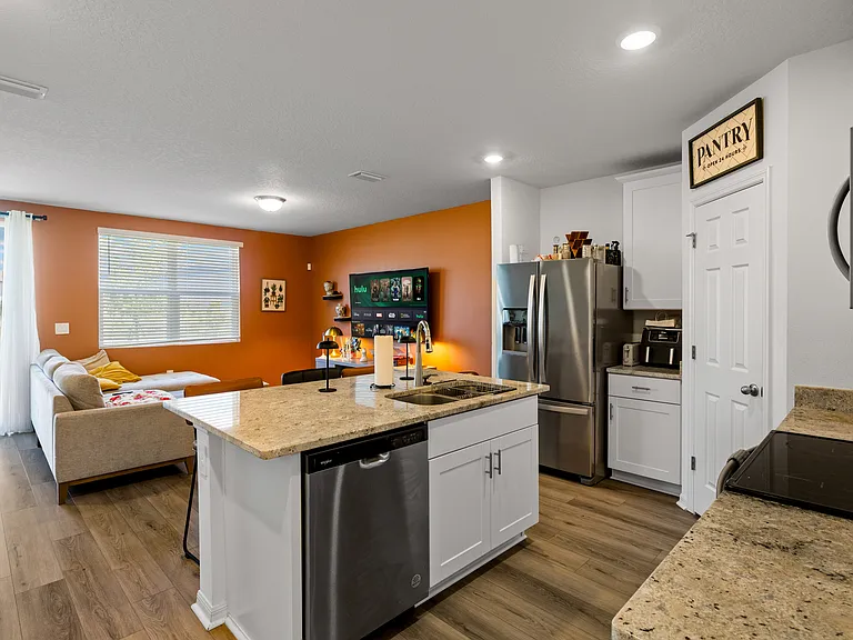 16320 Happy Eagle Dr — Photo 3