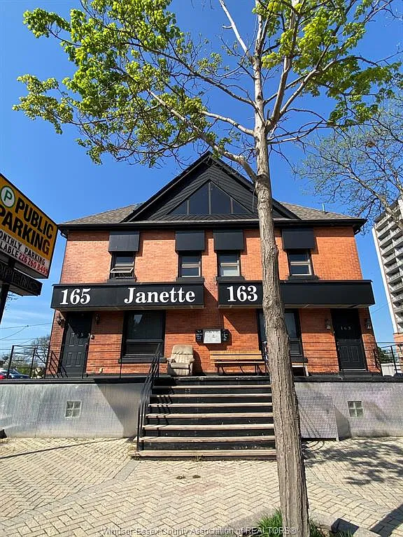 2 bed, $1,675 — Photo 1