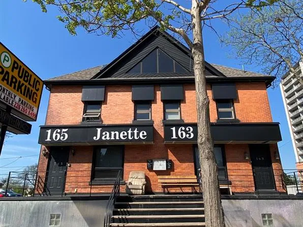 165 Janette Ave #Penthouse, Windsor, ON N9A 4Y9