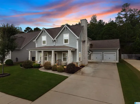 160 Lakeridge Dr, Trussville, AL 35173