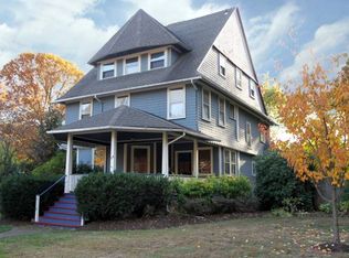 34 Snowden Pl, Glen Ridge, NJ 07028