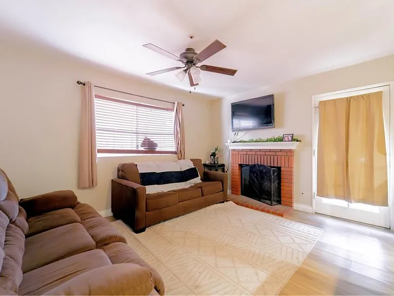 13584 E Sutter Ct — Photo 18