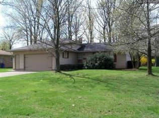 994 E Dartmoor Ave, Seven Hills, OH