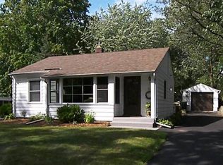 137 Hickory St, Saint Paul, MN 55115