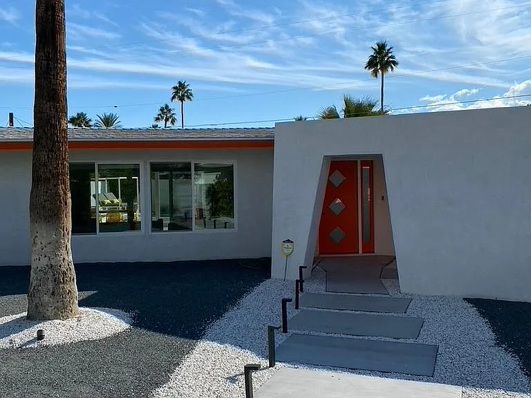 1253 Linda Vista Rd — Photo 16