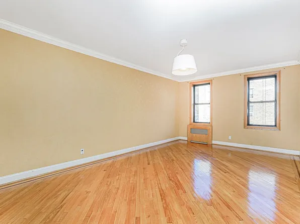 1810 Avenue N image 5 of 29