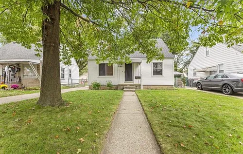 24808 Ross St Photo 1