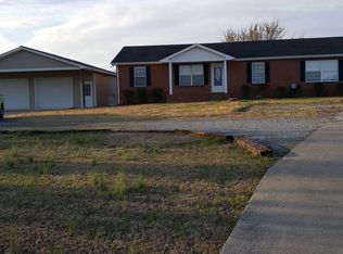 4118 Old Highway 48, Southside, TN 37171