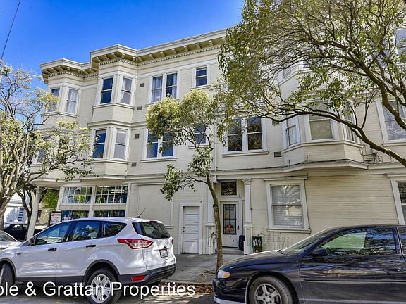 3rd image of 103 Grattan St