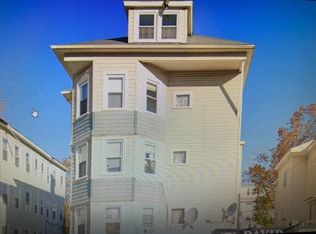 63 Hamilton St #3, Worcester, MA 01604