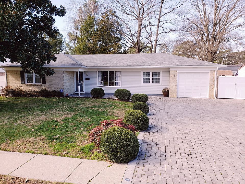 1st image of 213 Palace Green Blvd