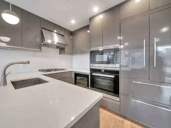 61 14th Street image 12 of 31