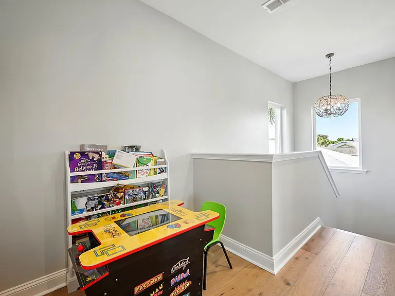 302 Pablo Rd — Photo 52