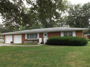 343 E Baird St, Olney, IL 62450