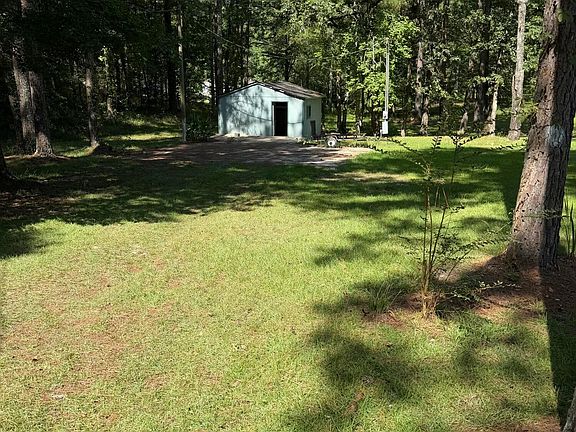 4th image of 110 McCormack Cir