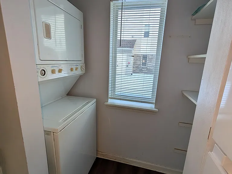 849 Brandon Ave — Photo 5