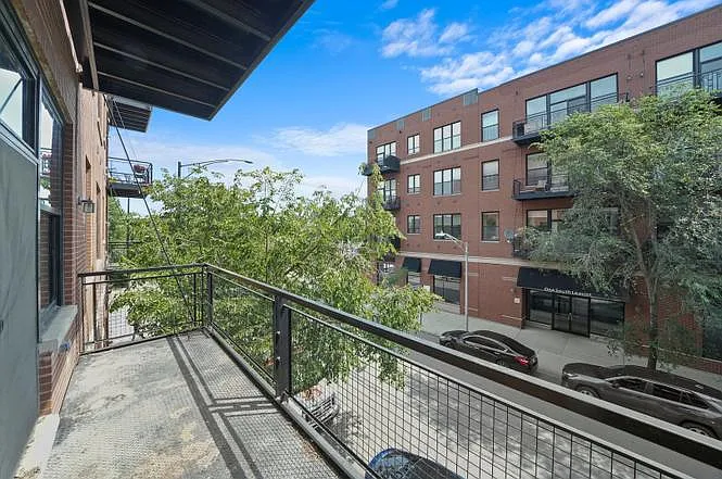 2 S Leavitt St #212 — Photo 5