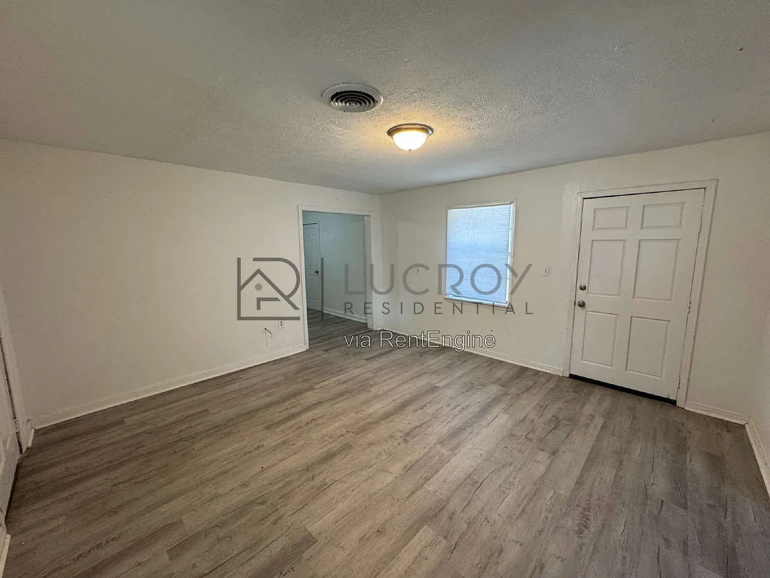 3 bed, 2.0 bath, 1748 sqft, $1,450 — Photo 2