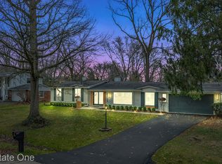 6959 N Springridge Rd, West Bloomfield, MI 48322