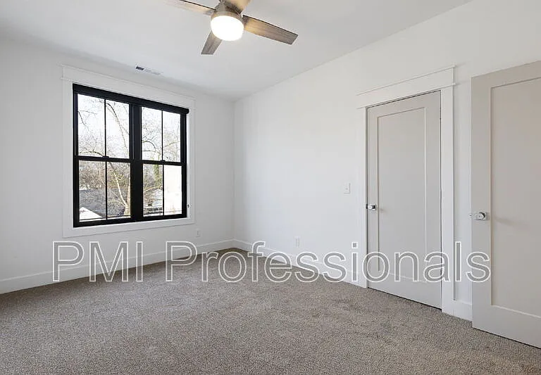 219 S Bilbro Ave — Photo 22