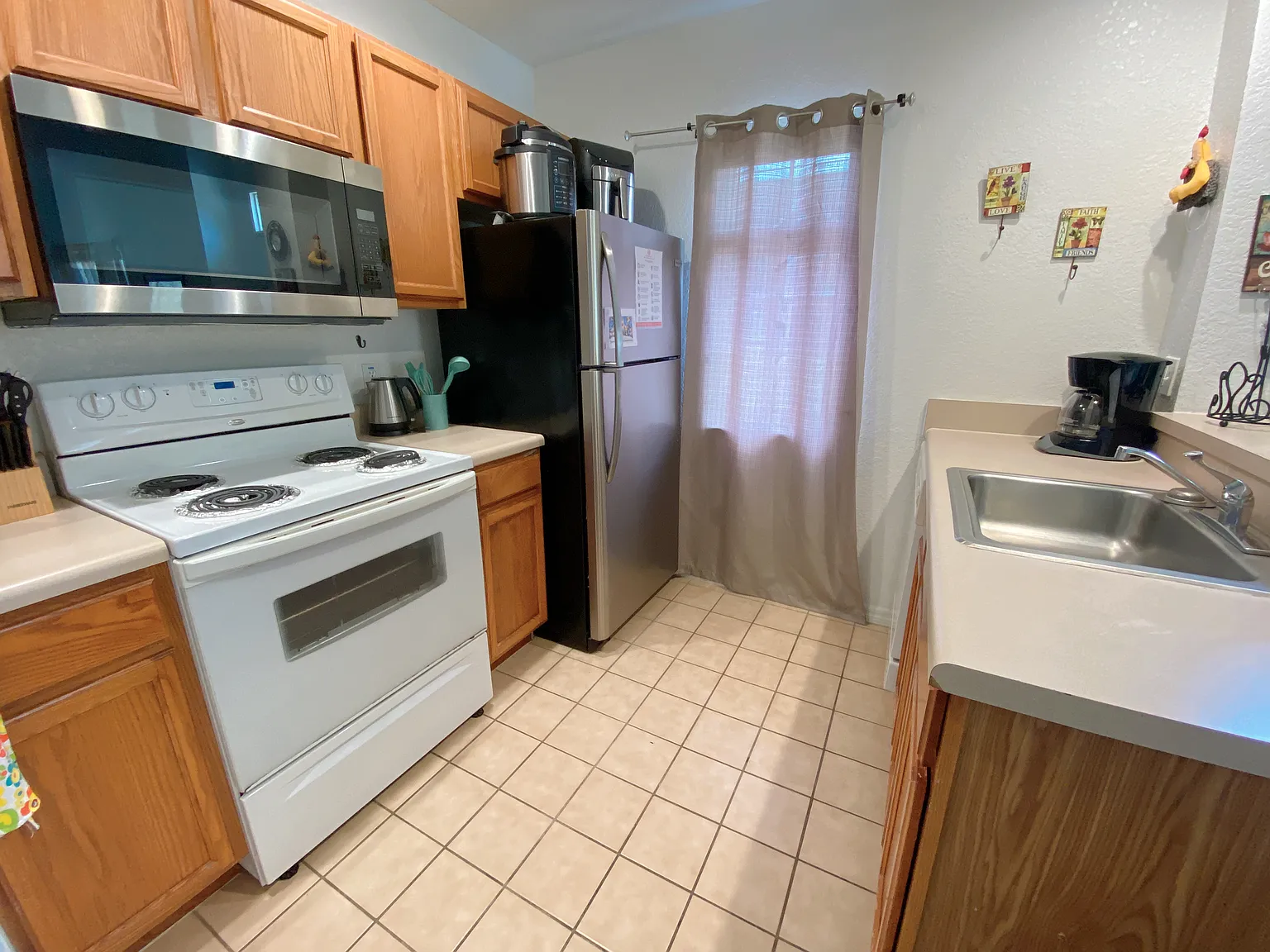 4 bed, 1470 sqft, $1,980 — Photo 4