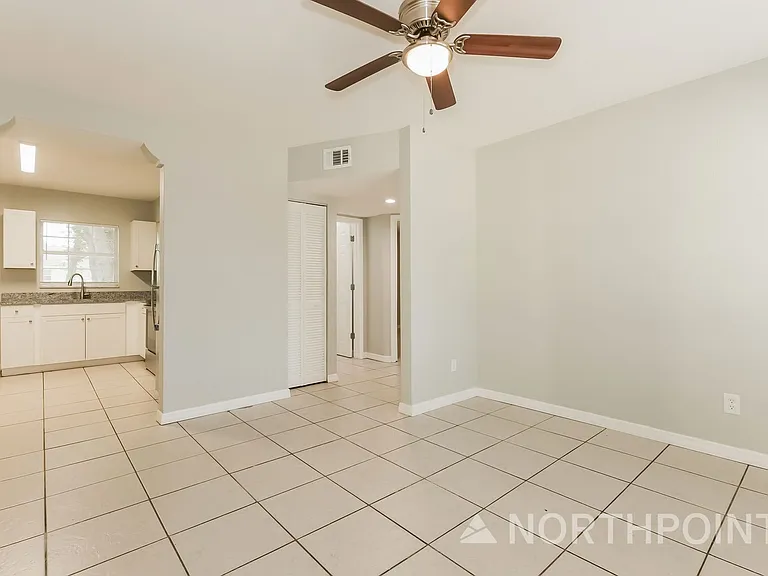 1733 W Saint Louis St — Photo 2