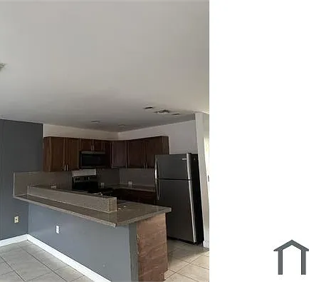 4 bed, $3,500 — Photo 2