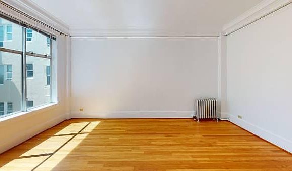 4th image of 1801 California St APT 501