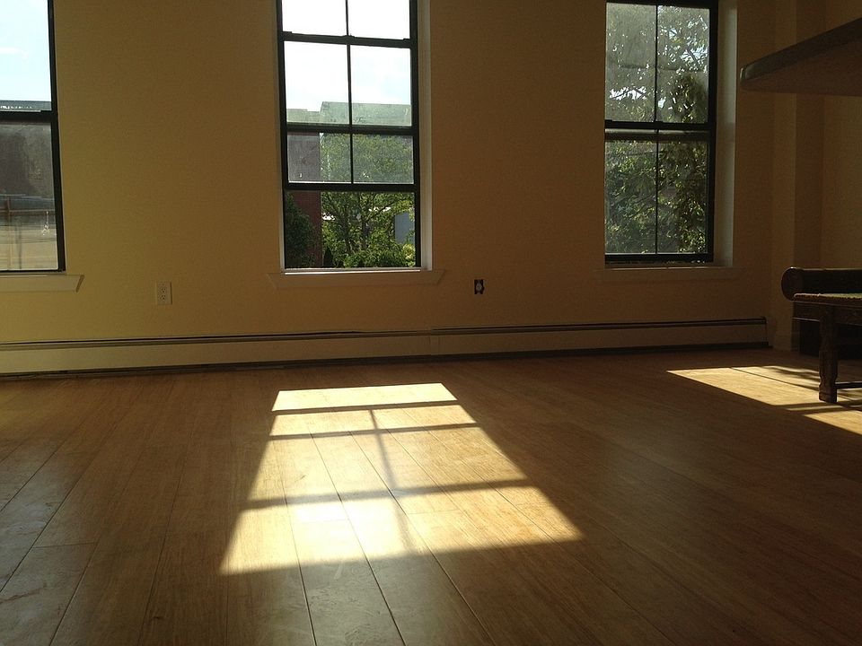 1st image of 361 Cumberland St #3