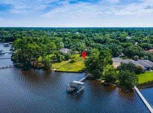 6279 Calle De Hidalgo, Navarre, FL 32566