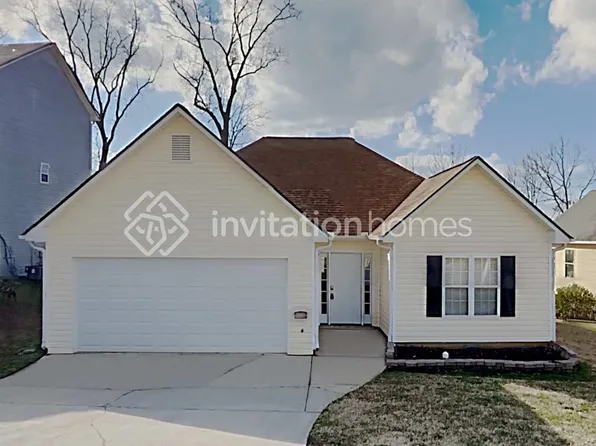 321 Saint Charles Ave, Dallas, GA 30157