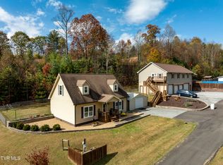 185 Deer Tracks Cir, Mountain City, TN 37683
