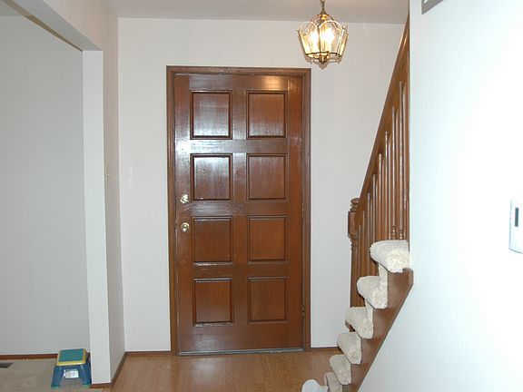 5th image of 1221 Traverton Dr