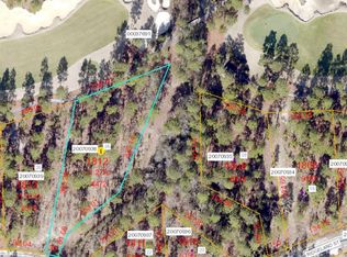 24 Ridgeland St, Pinehurst, NC 28374