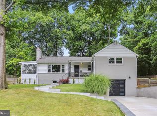 6402 Fort Hunt Rd, Alexandria, VA 22307