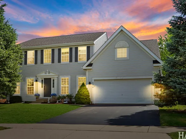4570 Loyola Dr, McHenry, IL 60050