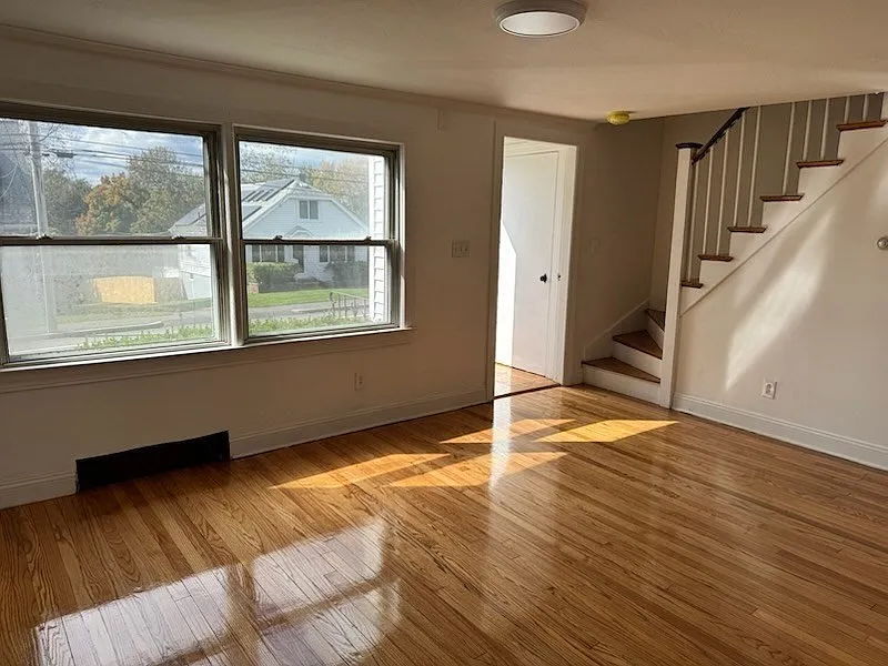 Living area - 208 Green St #1