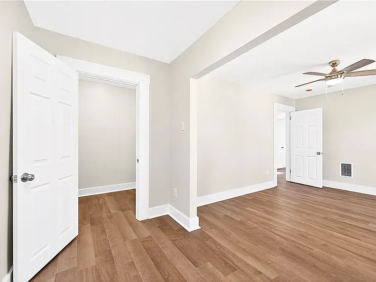 634 Madison Ave — Photo 10