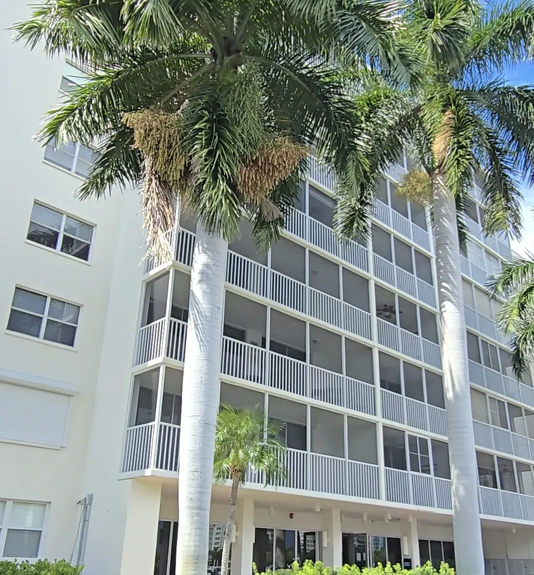3 Bluebill Ave — Photo 2