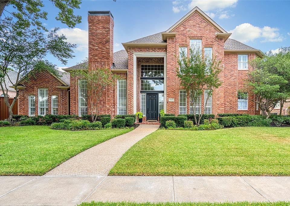 1st image of 5913 Royal Palm Dr