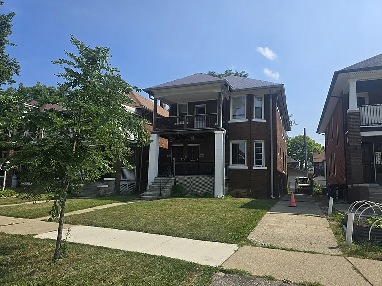 7342 Churchill Ave #2 — Photo 2