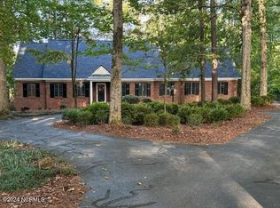 2273 Creekridge Dr, Rocky Mount, NC 27804