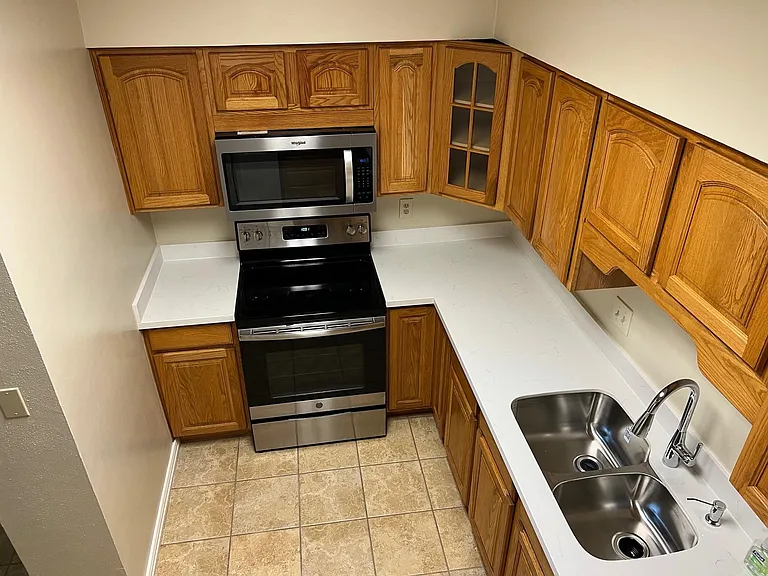2602 W Holcombe Blvd — Photo 7
