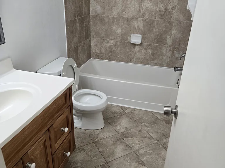 4692 Greenlaw Dr — Photo 19