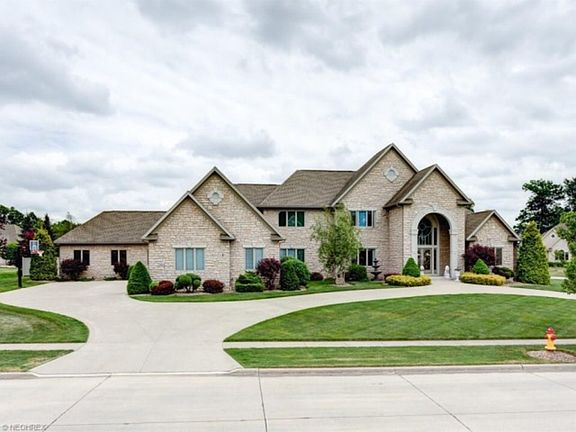 2nd image of 2945 Ironwood Dr