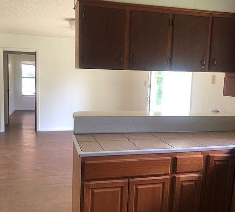 4th image of 1224 Chippendale Dr