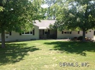 5222 Old Carpenter Rd, Edwardsville, IL 62025