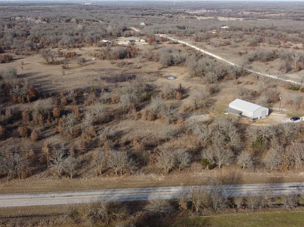 155 Corado Rd, Montague, TX 76251