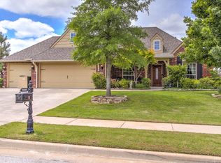 9408 N 95th Pl E, Owasso, OK 74055